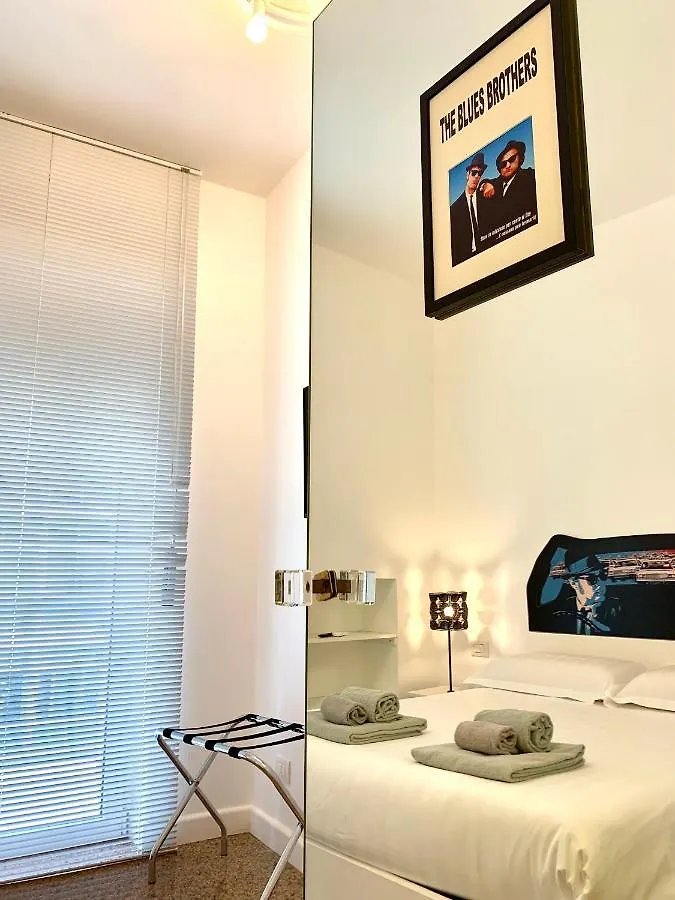 Bed & Breakfast Red Carpet Rooms Bari