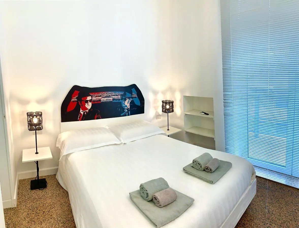Red Carpet Rooms Bari Bed and breakfast