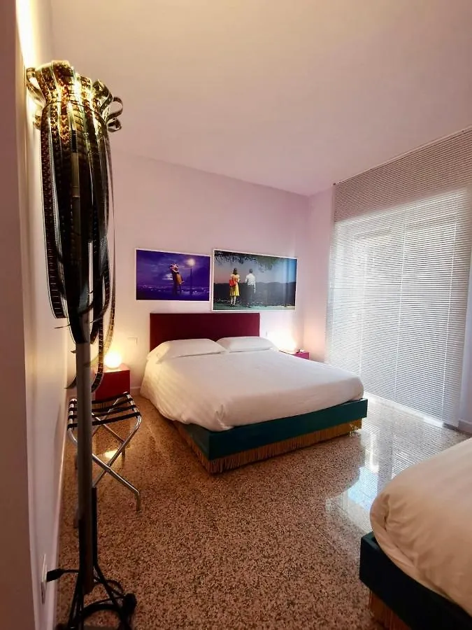 Red Carpet Rooms Bari Bed & Breakfast